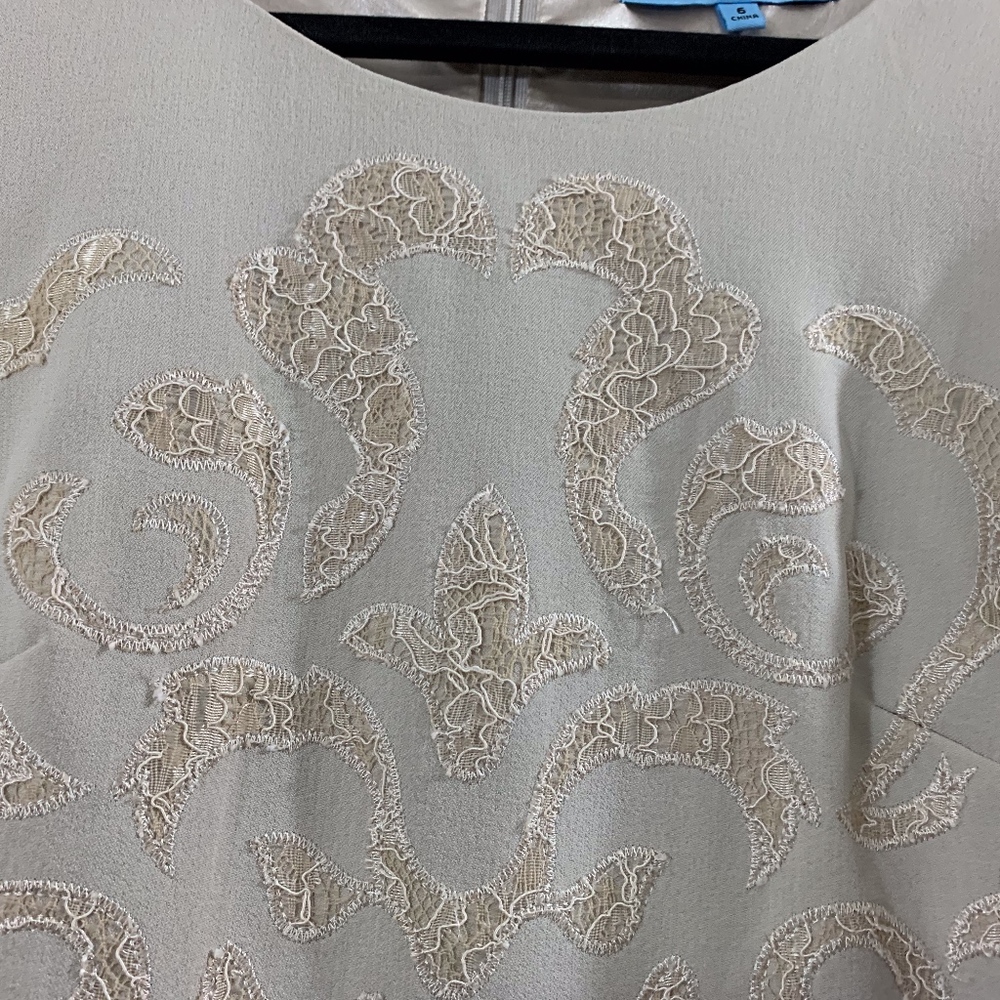 ANTONIO MELANI 3/4 DRESS WITH IVORY LACE DETAIL
